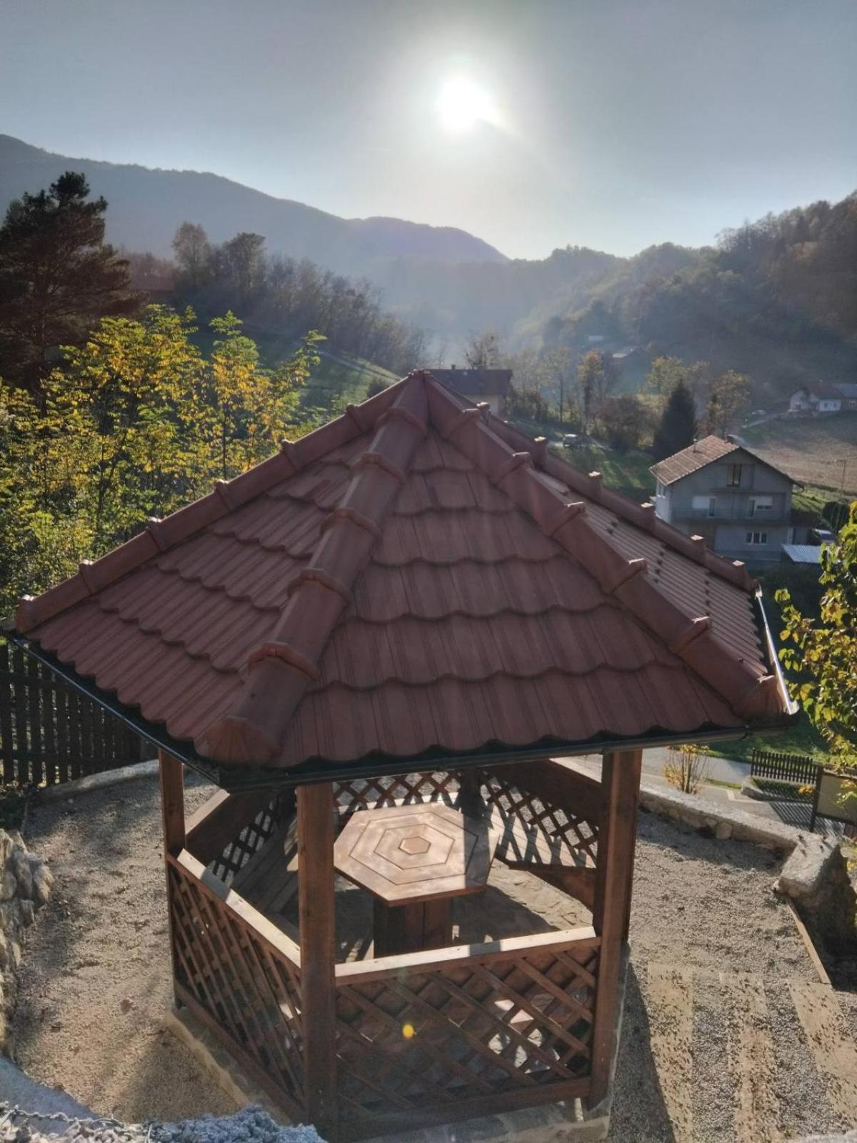 Vila Trnoruzica トゥヘイ エクステリア 写真